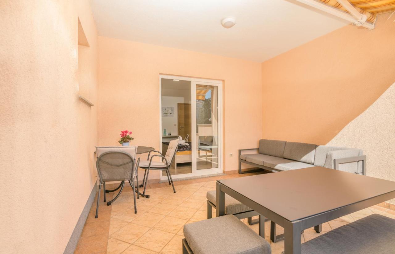Apartment Stella Di Mare 2 Krk Town Dış mekan fotoğraf
